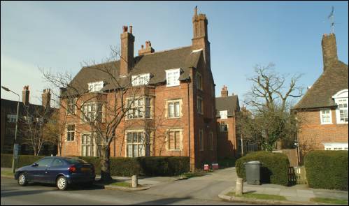 Meadway Court j